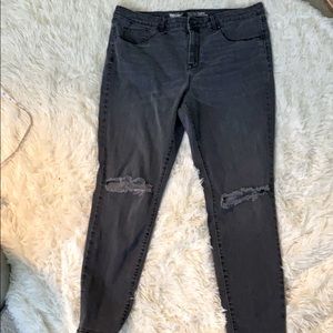 High Rise Black Jegging